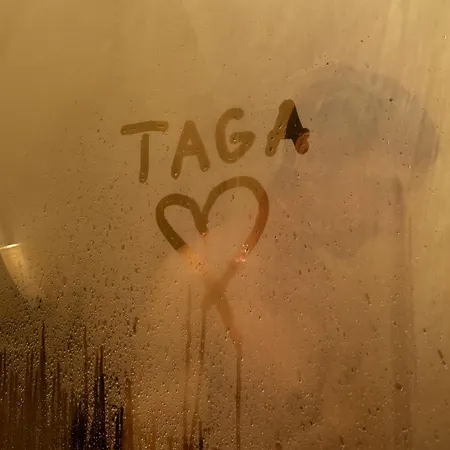 Pensión Taga *