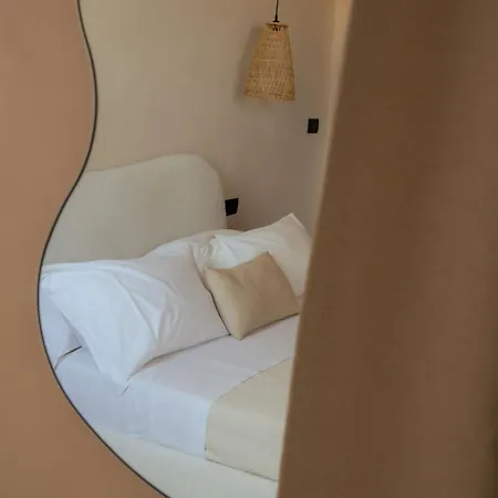Taga Guest house